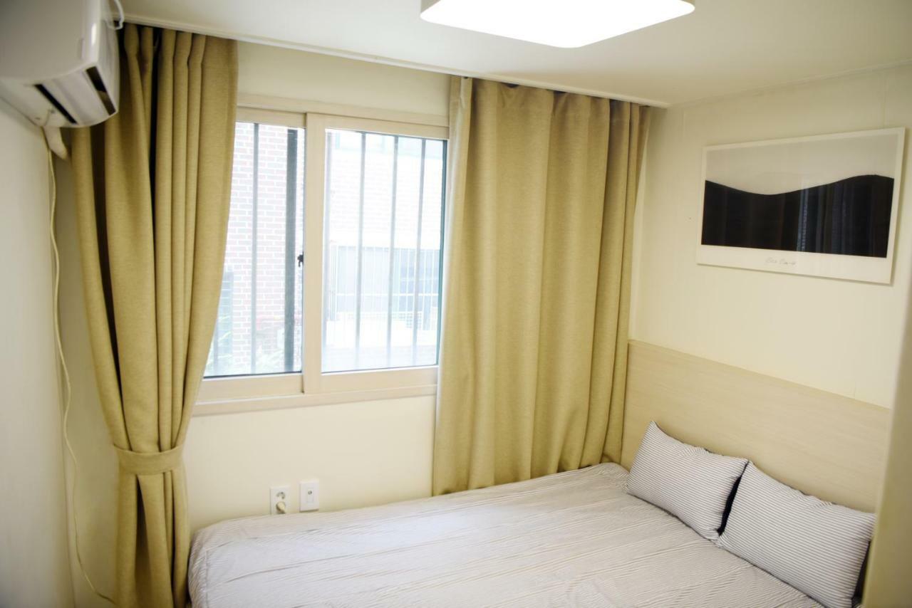 Jw Stay In Hongdae Seoul Exterior photo